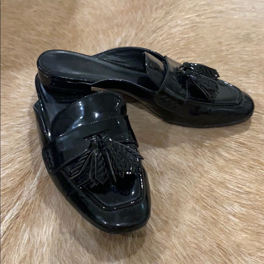 Nine West Black Patent Slip On Mules w/ tassel 6.5